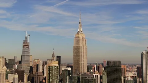 Empire State Building and Midtown skyline in clear afternoon light Vidéo 118314989
