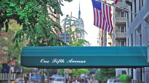 Empire State Building Lower 5th Ave Manhattan NYC Fifth Avenue Awning Canopy Vidéo 12186765