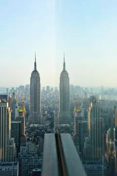 Empire state building reflection.tif Foto stock