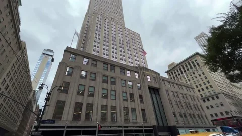 Empire State Building Tilt down 스톡 동영상 200792181