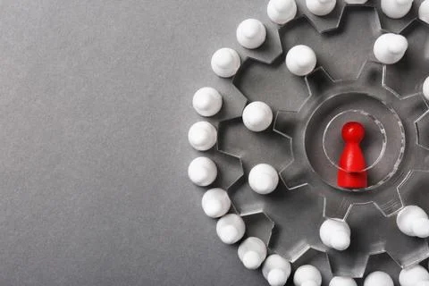 Employee selection process. Flat lay composition with cogwheels, red pawn a.. Foto stock