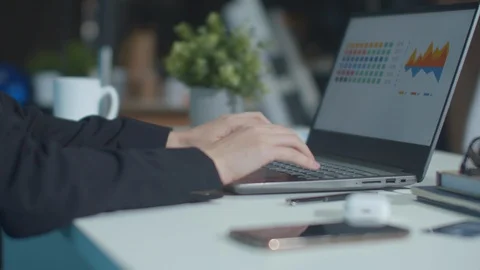 Employee throws report on boss table. Close up Stock Footage 129983133