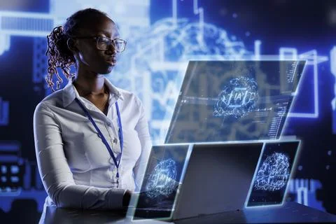 Employee using AI computing simulation Stockfoto's