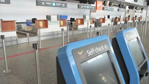 Empty Airport Check-In Area  During Covid19 Pandemic Vídeos de archivo 130276691