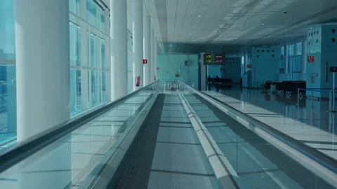 Empty airport terminal without passengers 動画素材 134879768