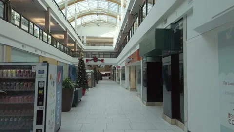 Empty and quiet mall hallway during Christmas Stock-Footage 162776485