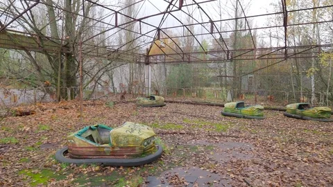 Empty attraction park and car rides in abandoned town Pripyat Ukraine Video stock 83232097