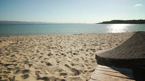 Empty beach Stock-Footage 33667350