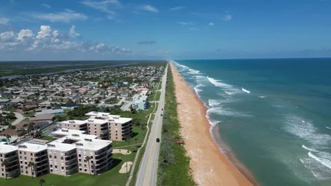 Empty beach front rise 库存影片 250355693