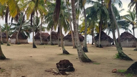 Empty beach huts on Iguana Island in the San Blas Archipelago, Panama Stock Footage 337962159