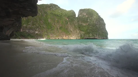 Empty beach at Maya Bay, Phi Phi Le Island, Thailand Stock Footage