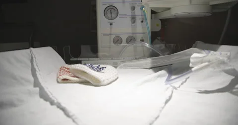 Empty bed in a birthing ward for babies at the hospital Stock Footage 151474530