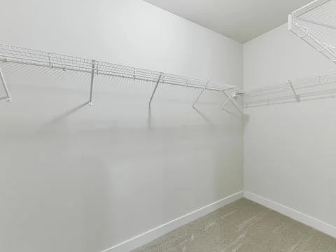 Empty bedroom closet Stock-Fotos