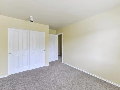 Empty bedroom interior Stock-Fotos