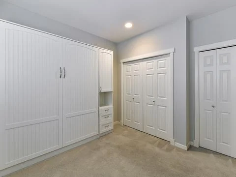 Empty bedroom interior Stock-Fotos