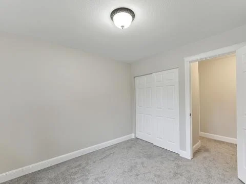 Empty bedroom Stock Photos