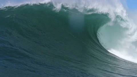 Empty Big Wave Nazaré 10 Video stock 231872630