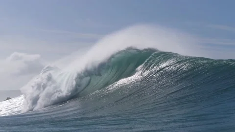 Empty Big Wave Nazaré 3 Vídeo Stock 231872673