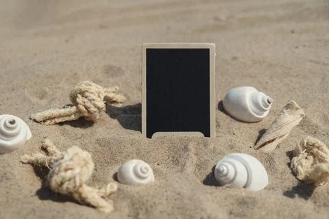 Empty blackboard frame board with copy space for your text or design displays on Foto stock