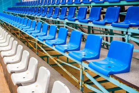 Empty blue stadium seats Foto stock