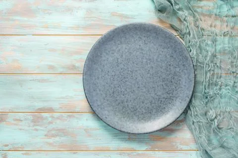 Empty bluish plate with gauze Fotos de archivo