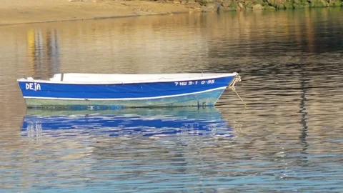 Empty boat on the water Stock Footage 85446603
