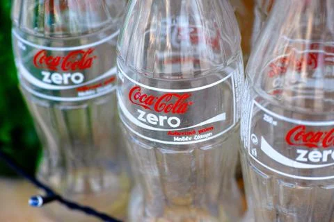 Empty bottles of Coca-Cola Zero Foto stock