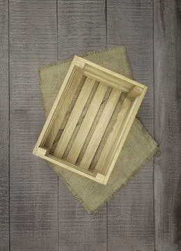 Empty box on wood background. Empty box ,top view. empty box, to be used fo.. 스톡 사진