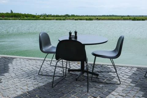 Empty cafe table and chairs Stock Photos