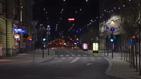 Empty capital city. Empty traffic intersection, night time. Stock Footage 127170258