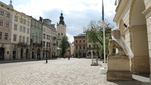 Empty central square (Rynok Square) of Lviv. Stock Footage 130029305