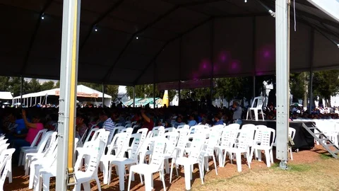 Empty chairs 스톡 동영상 118617056