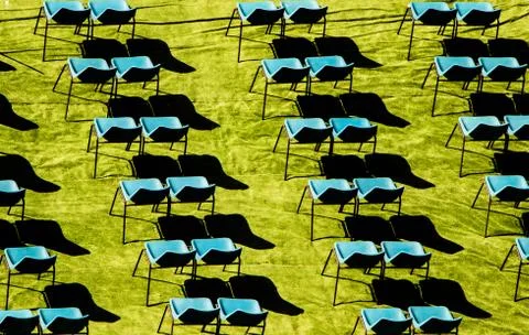 Empty chairs waiting for the preparation of an event Foto stock