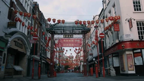 Empty chinatown in London during lockdown Video stock 131066294