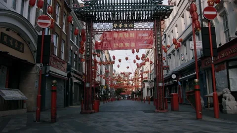 Empty chinatown in London during lockdown Video stock 131066362