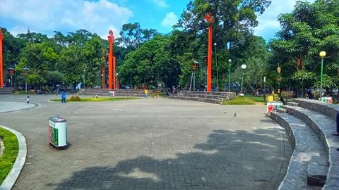 Empty Circular Park with Greenery Stock Photos