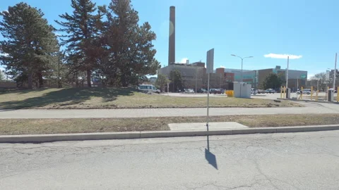 Empty city streets and office buildings as workers work from home in COVID 19 Vidéo 150477154
