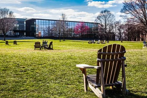 Empty College Quad Stockfoto's