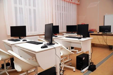 Empty computer class Stock Photos