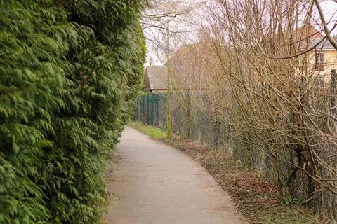 An Empty deserted footpath Foto stock