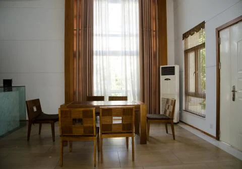 Empty dining table Stock Photos