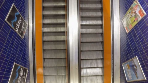 Empty escalator in train station Stock Footage 107490518