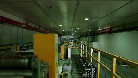 Empty factory Vídeos de archivo 77045772