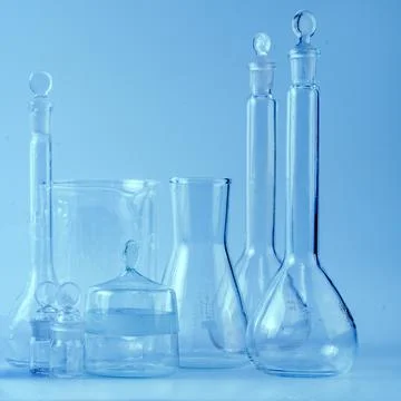 Empty flasks. Laboratory analysis equipment. Chemical laboratory, glassware t Stock-Fotos