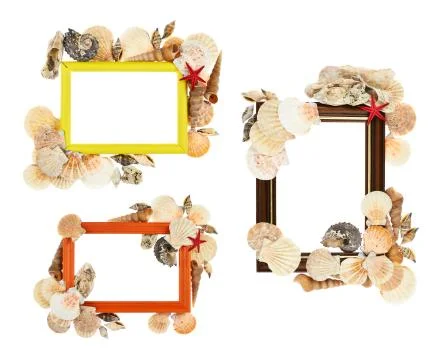 Empty frame decorated with seashells Foto stock