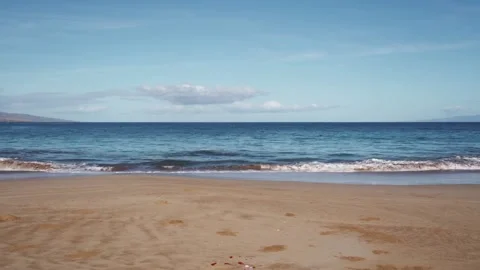 Empty Hawaiian beach post covid-19 caronavirus outbreak. Stock Footage 134848741