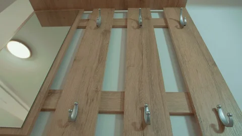 Empty Home Hangers For Clothes Vídeos de archivo 127305734