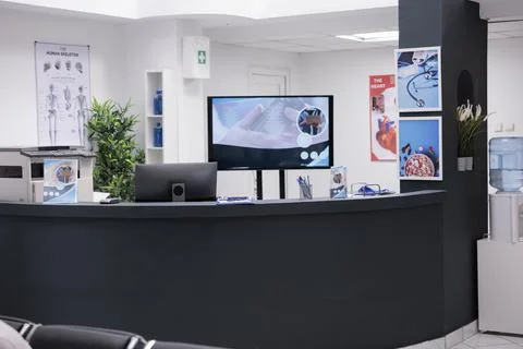 Empty hospital reception counter with computer Foto stock