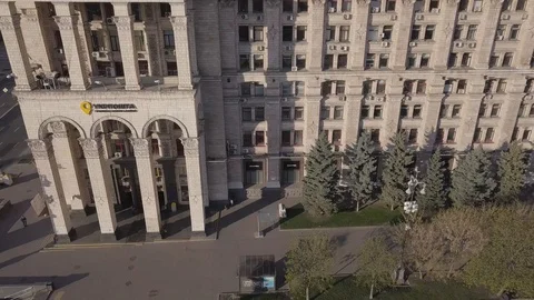 Empty Independence Square Kyiv. Independence monument Berehynia, Drone 4k. Stock Footage 128381630