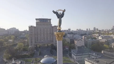 Empty Independence Square Kyiv. Independence monument Berehynia, Drone 4k. Stock Footage 128381790